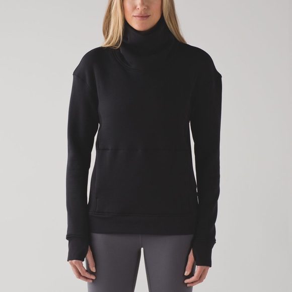 Lululemon Kick The Cold Funnel Neck Sz 4 In Black